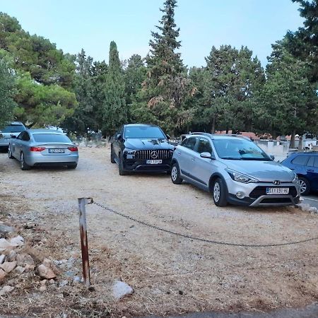 Holiday Home Marina-Renovated House In City Center Rogoznica  Εξωτερικό φωτογραφία