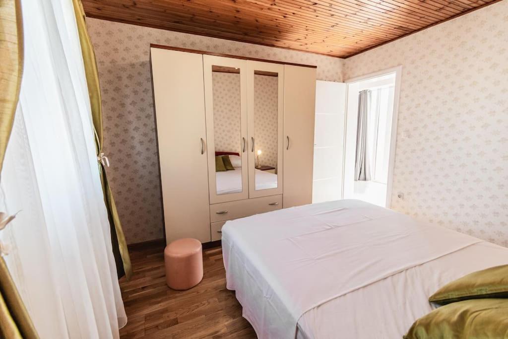 Holiday Home Marina-Renovated House In City Center Rogoznica  Εξωτερικό φωτογραφία
